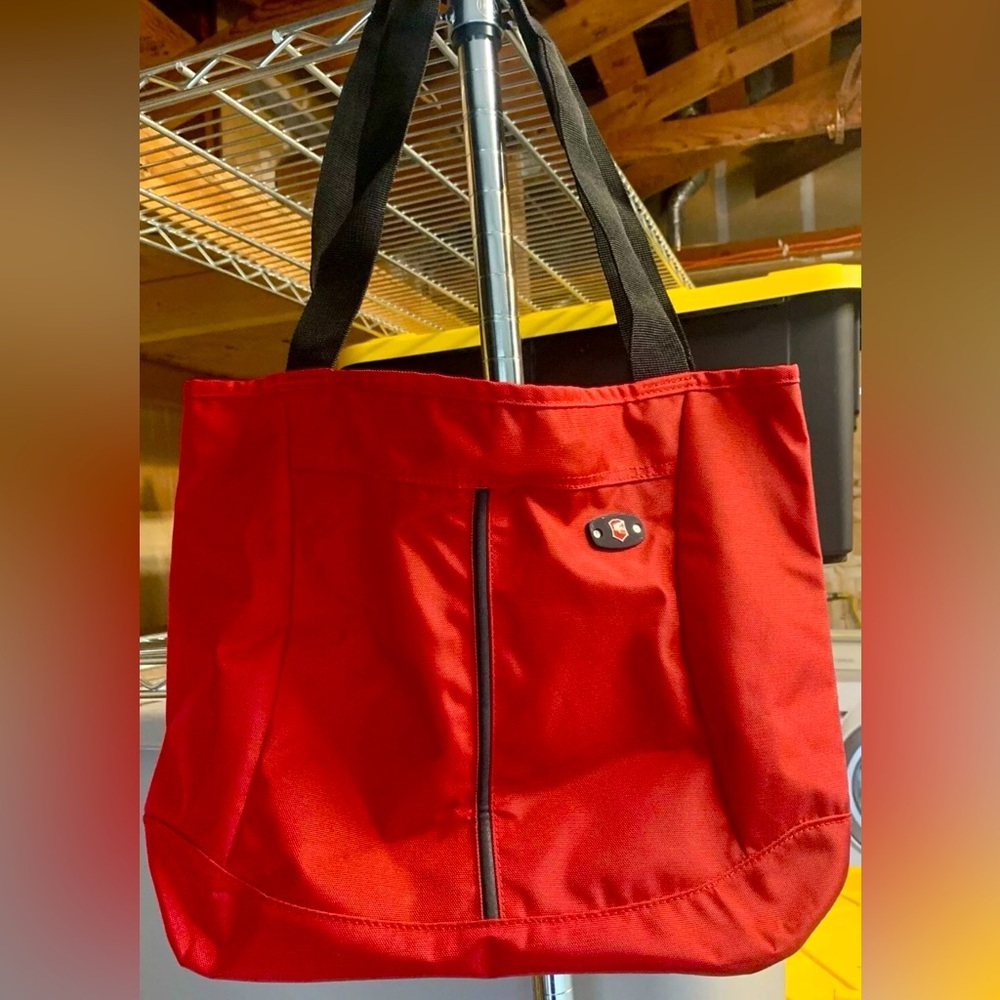 Original Victorinox Red Tote Shoulder Bag Canvas Swiss Army